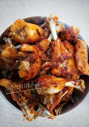 A picture of Fried chicken.