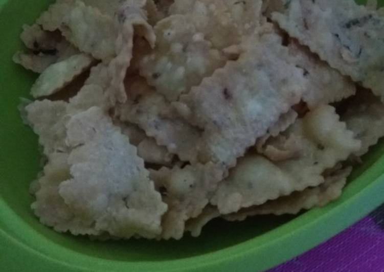 Keripik bawang mamake