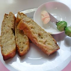 A picture of Banana Bread.