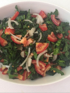 Una foto de Ensalada de espinacas