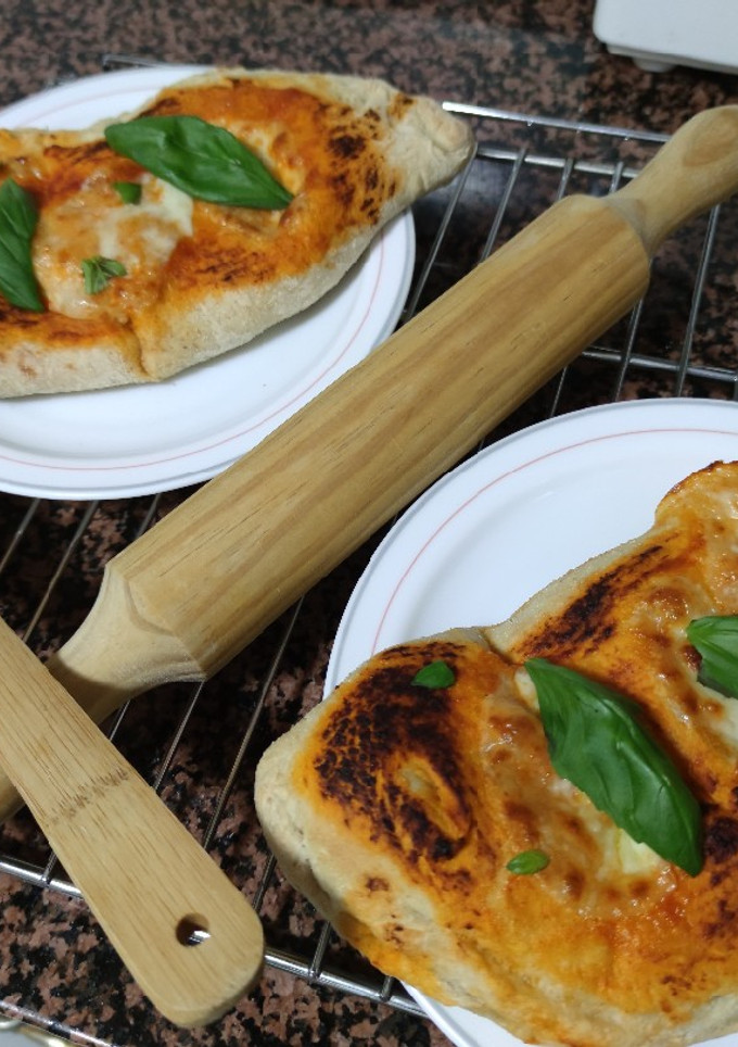 Una foto de Calzone Napolitano 🇮🇹