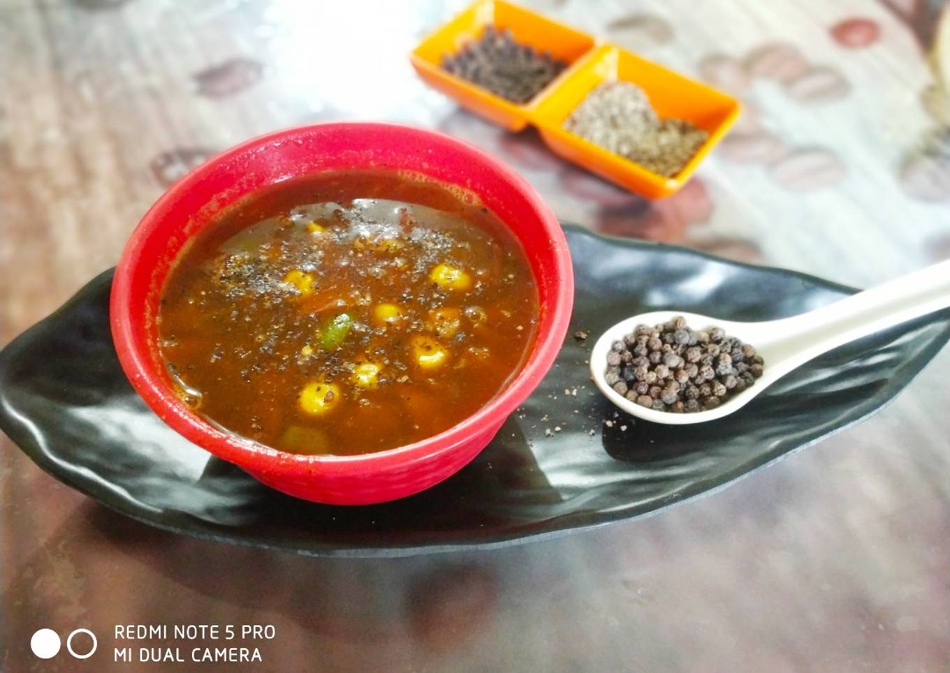 Vegetable corn paper soup
