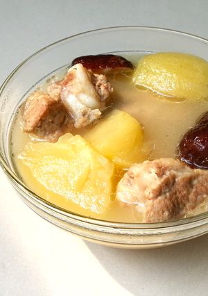 蘋果排骨湯 的食譜成品照片