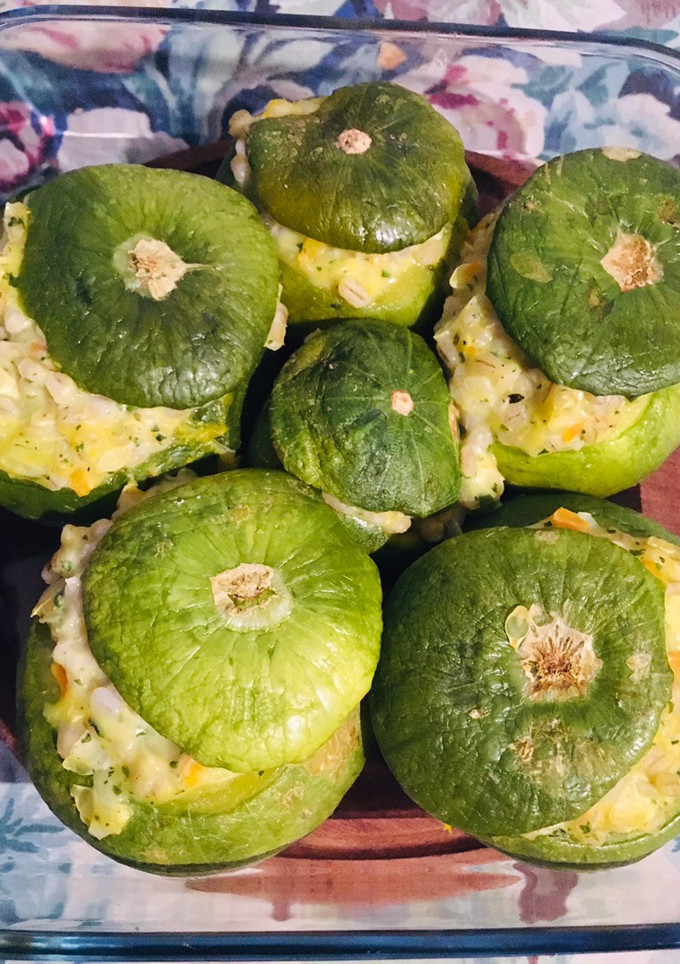 Una foto de Zapallitos rellenos sin carne