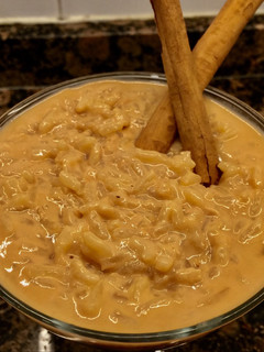 Una foto de Arroz con leche a la canela