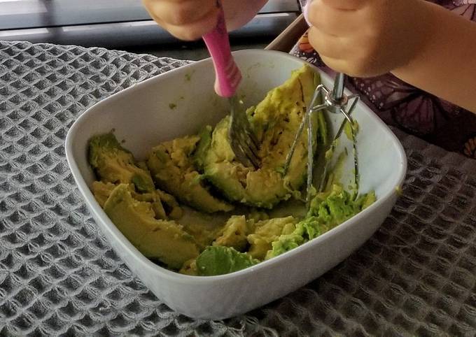 Easiest Way to Make Homemade Avocado dip