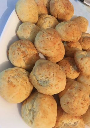 Una foto de Scones de queso