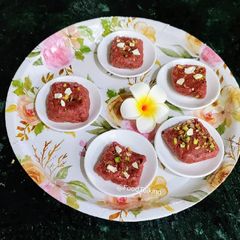 A picture of Beetroot Kalakand.