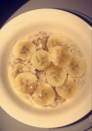 صورة لوصفة شوفان بالحليب 🥣