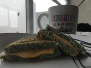 Una foto de queso americano