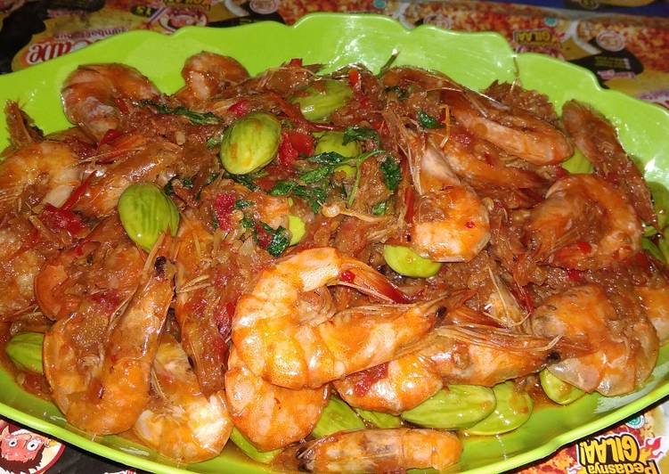 Resep Sambel Udang Petai Kemangi Anti Gagal