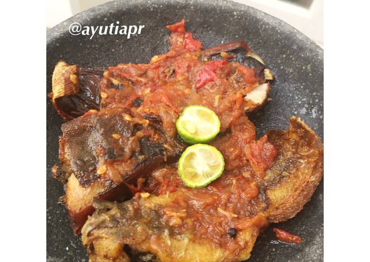 Pecak Sambel Ikan Pe
