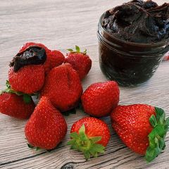 Homemade vegan Nutella♥️ A picture of Homemade vegan Nutella♥️.