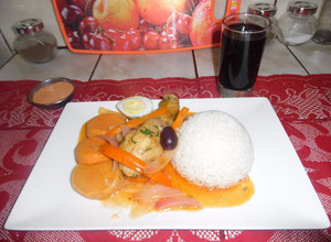 Una foto de Escabeche de Pollo| Estilo  James Salaz