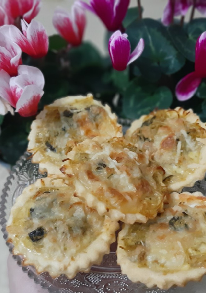 Una foto de Mini quiche de pollo