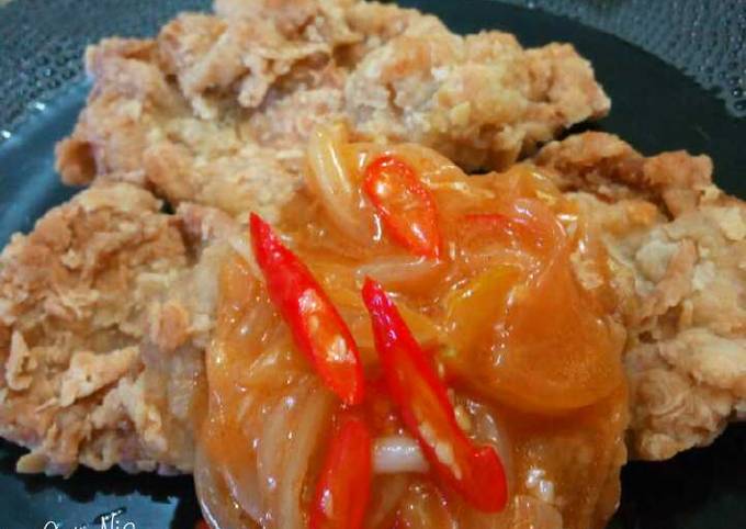 Resep Kulit Ayam Crispy Siram Saus Oleh Andrenia Giawati Cookpad