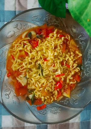 Foto resep Mie Kuah Kaldu Tomat
