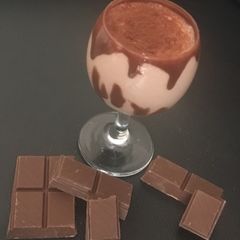 A picture of Chocolate lassi.