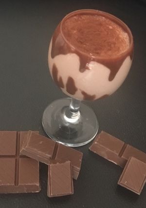 A picture of Chocolate lassi.