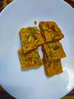 मैसूर पाक रेसिपी मुख्य फोटो