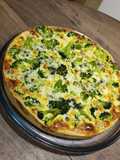 Tarta de brócoli, roquefort y cebolla caramelizada