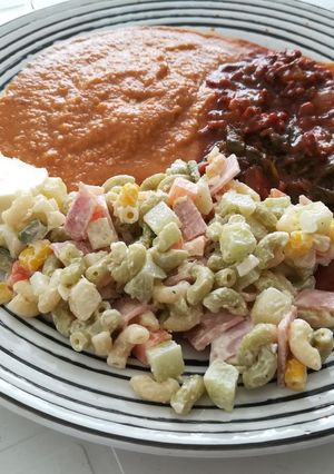 Una foto de Ensalada de Coditos con Jamón