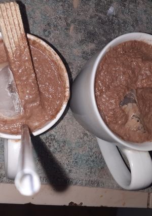 Una foto de Licuado de galletas waffles