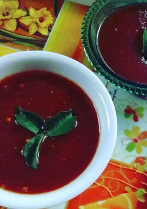 इमली खजूर की चटनी (imli khajur ki chutney recipe in Hindi) रेसिपी मुख्य फोटो