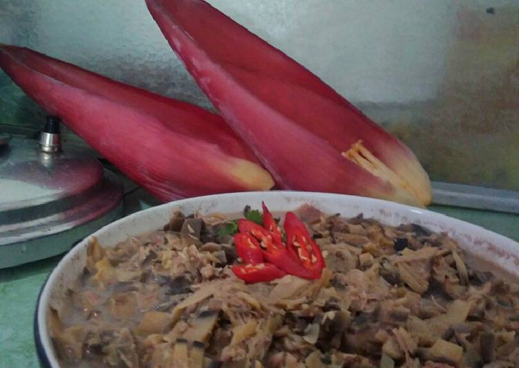 Gudeg jantung pisang (dan panci presto)