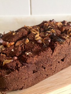 Una foto de Queque de chocolate con nueces (sin gluten)