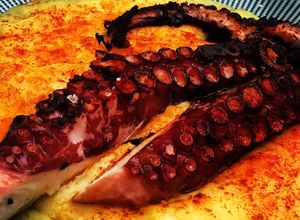 Foto principal de Pulpo a la brasa con parmentier de patatas ❤️