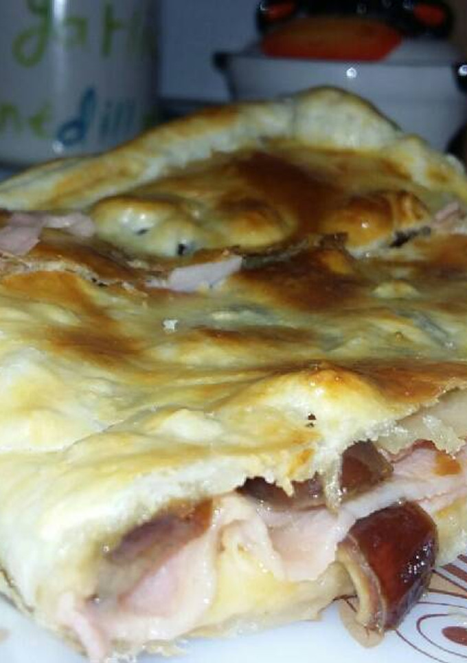Una foto de Empanada de bacon y dátiles