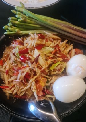 รูปของ ส้มตำบ้านๆ สูตรปลาน้อย