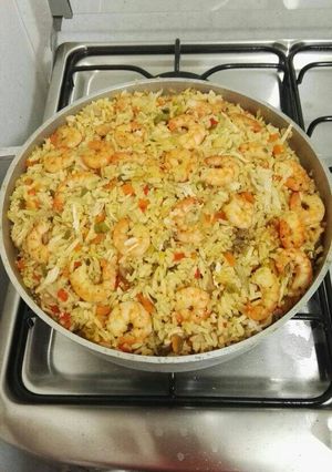 Una foto de Arroz con camarones