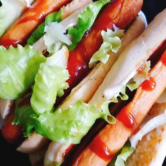 A picture of Hotdog.