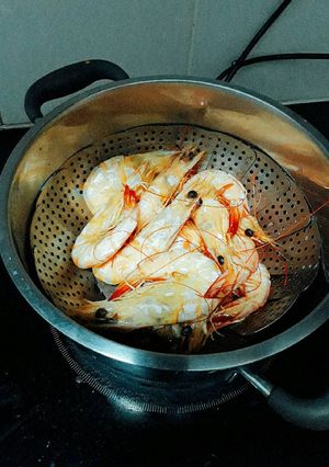 Hình của món Tôm hấp bia.