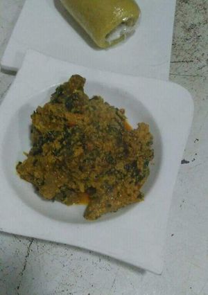 A picture of Egusi soup.