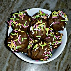 A picture of Coconut Chocolate Balls.
