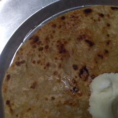 A picture of Mooli paratha.