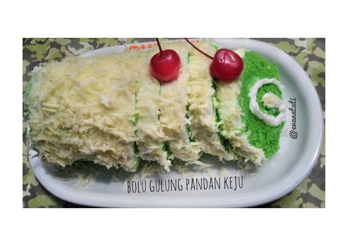 Resep Bolu Gulung Pandan Keju Simpel & Irit oleh Evana ...