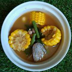 A picture of Sayur Asem.