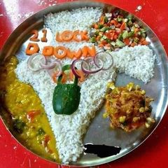 A picture of 21 lock down thali.