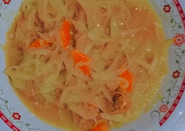 Cara Menyiapkan Labu siam bumbu kuning pedas., Enak Banget