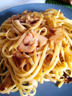 Una foto de Tallarines con boletus🍝🍄