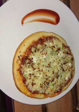 A picture of Pizza recipe.
