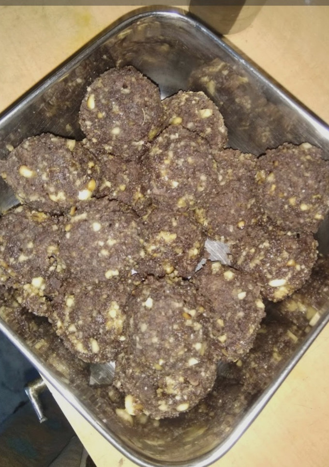 கேழ்வரகு சிம்லி செய்முறை முக்கிய புகைப்படம்