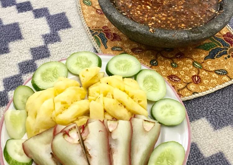 Rujak Buah