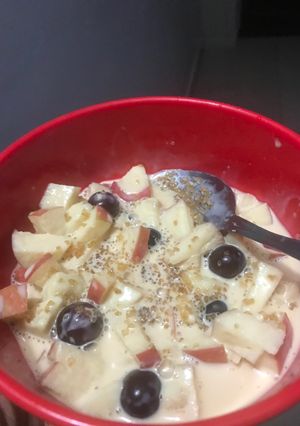 A picture of Fruit Salad.