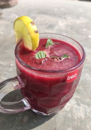 બીટ જ્યુસ (Beetroot Recipe In Gujarati Recipe In Gujarati) રેસીપી મુખ્ય ફોટો