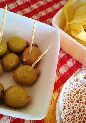 Una foto de Aceitunas rellenas de anchoa